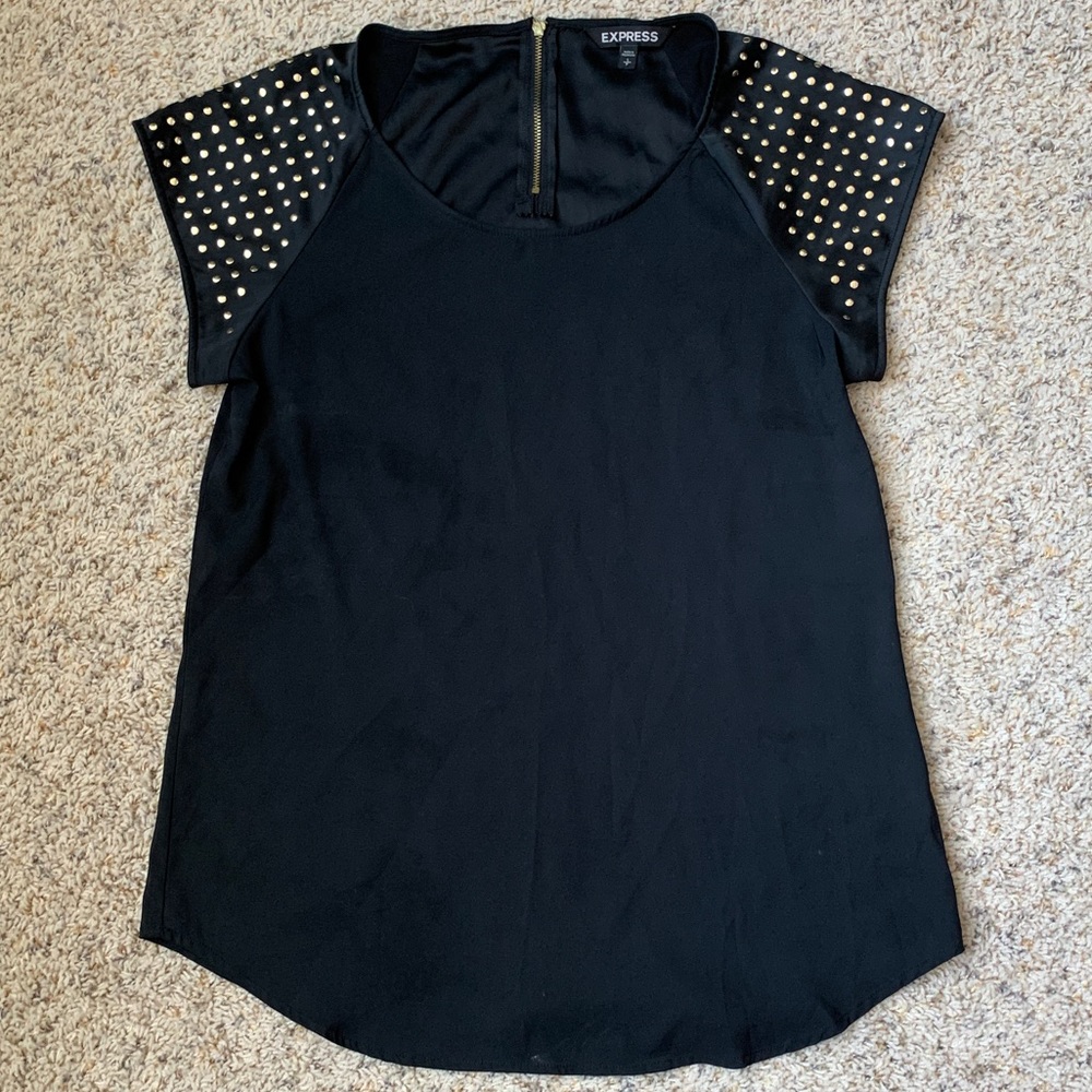 Black express top